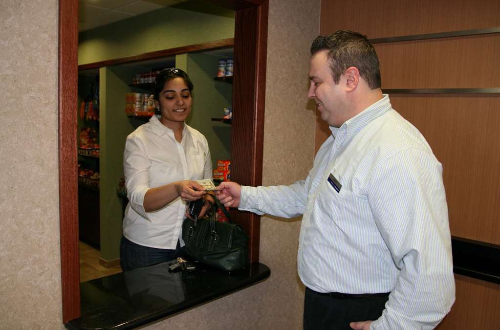 Hampton Inn & Suites Cleveland-Mentor Restaurace fotografie